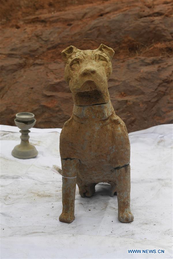 CHINA-CHENGDU-CLIFF TOMB CLUSTER(CN)