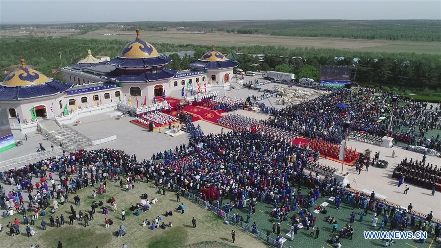 CHINA-INNER MONGOLIA-GENGHIS KHAN-MEMORIAL RITUAL (CN)