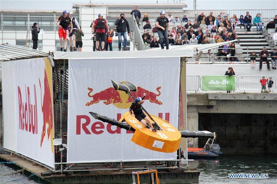 IRELAND-DUBLIN-RED BULL FLUGTAG