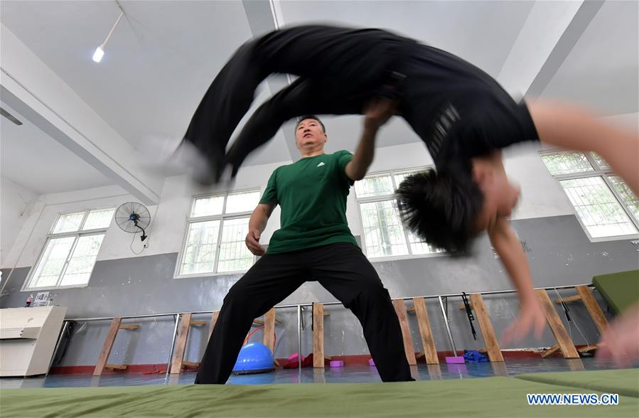 CHINA-JIANGXI-ACROBATICS-CHILDREN-BEGINNER (CN)