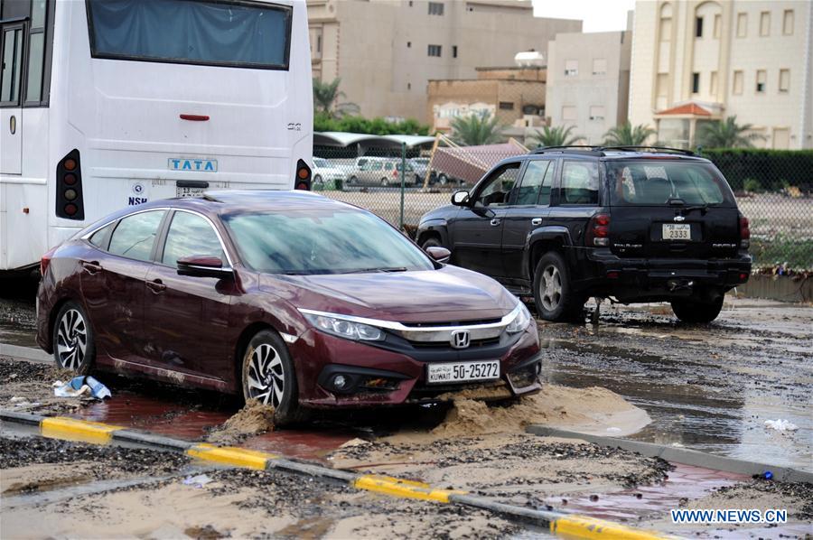 KUWAIT-KUWAIT CITY-FLOOD