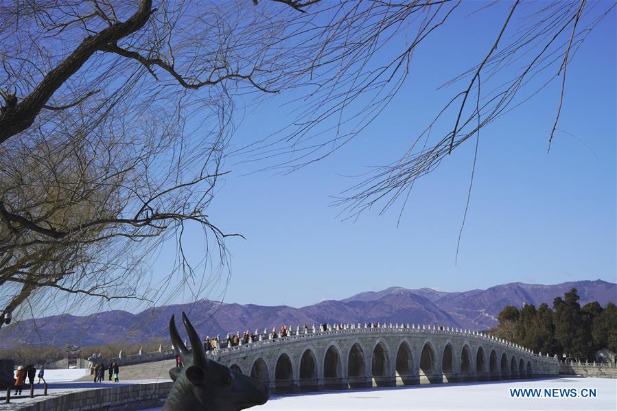 CHINA-BEIJING-SNOWFALL-SUMMER PALACE-SCENERY (CN)