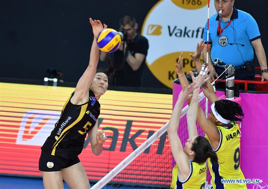 (SP)TURKEY-ISTANBUL-VOLLEYBALL-TURKISH WOMEN LEAGUE-VAKIFBANK VS FENERBAHCE