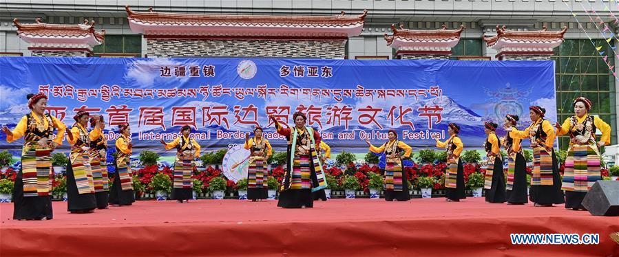 CHINA-TIBET-BORDER TRADE-TOURISM-CULTURE-FESTIVAL (CN)