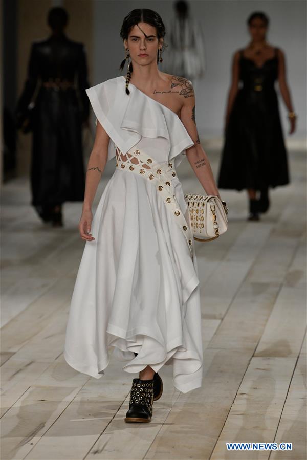 FRANCE-PARIS-FASHION WEEK-ALEXANDER MCQUEEN