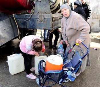 Damascenes struggle to secure their needs of drinking water