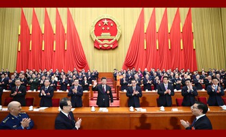 习近平当选国家主席、中央军委主席